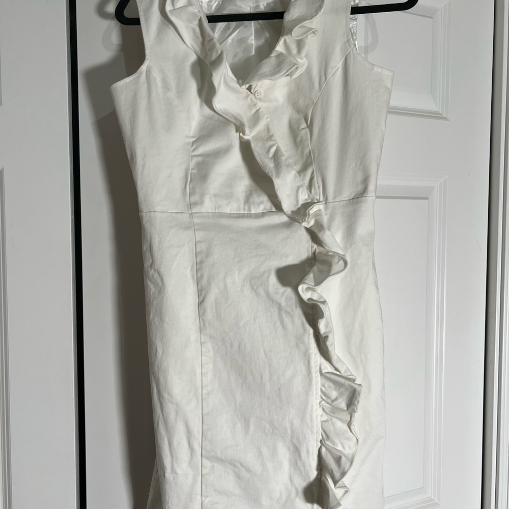 ‼️3/$30‼️WD.NY Ivory Ruffle sheath Dress size 6